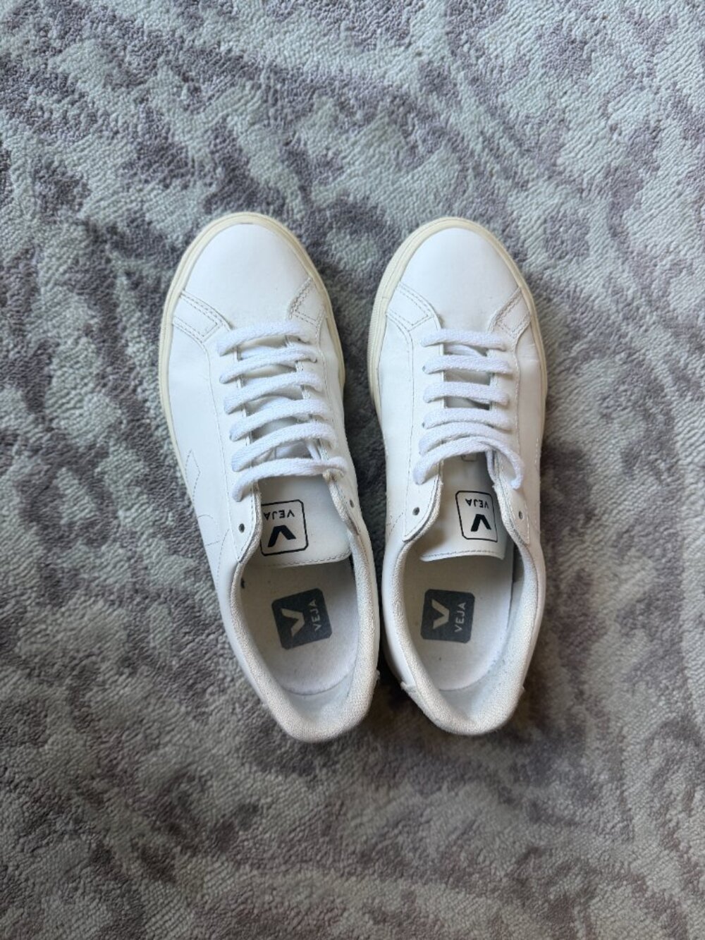 VEJA Esplar Leather White Sneakers - Picture 12 of 13